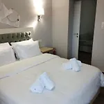 Aparthotel Romilia 4*
