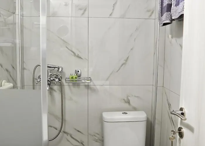 Aparthotel Romilia 4*